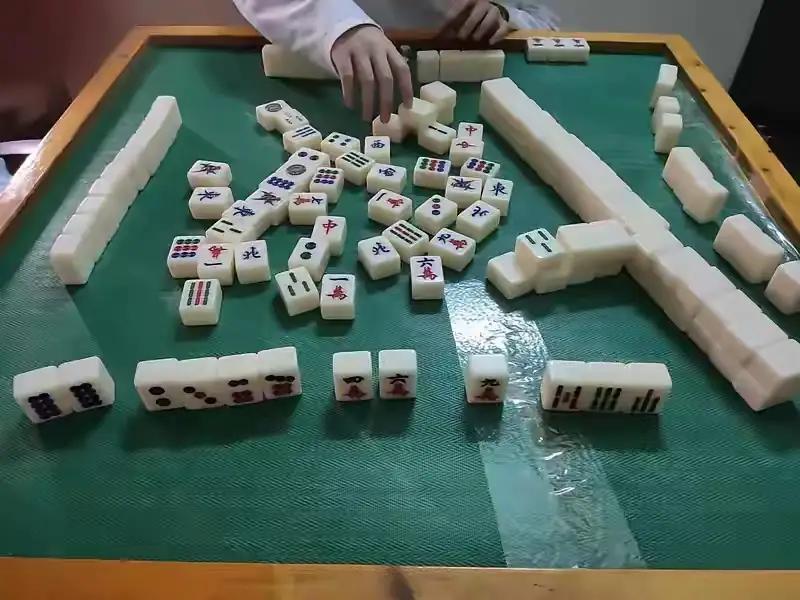 麻将三个对子怎么拆?结合实例,教你破解拆搭难题 麻将三个对子怎么拆?结合实例,教你破解拆搭难题