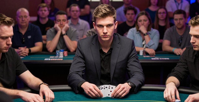 德州扑克吴博：实力派选手的成长之路与实战技巧解析