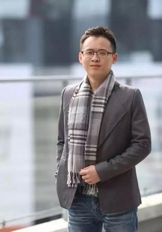 3秒搞定朋友扑克游戏，他的手游让聚会热闹起来｜专访腾讯企业家（10