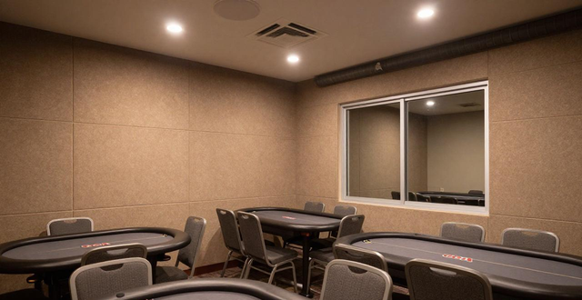 德州扑克包房装修指南 灯光桌椅隔音通风设计要点 德州扑克包房装修指南 灯光桌椅隔音通风设计要点