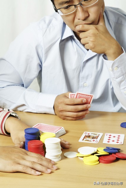 德州扑克深筹码玩法剖析：起手牌选择及概念解读