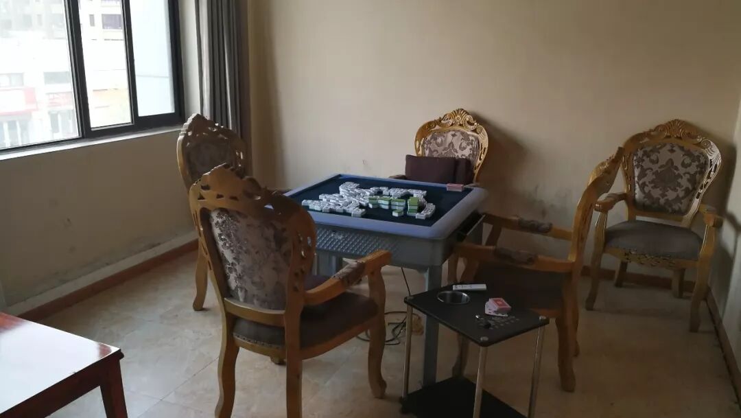 德州扑克变聚众赌博 舒城公安重拳打击