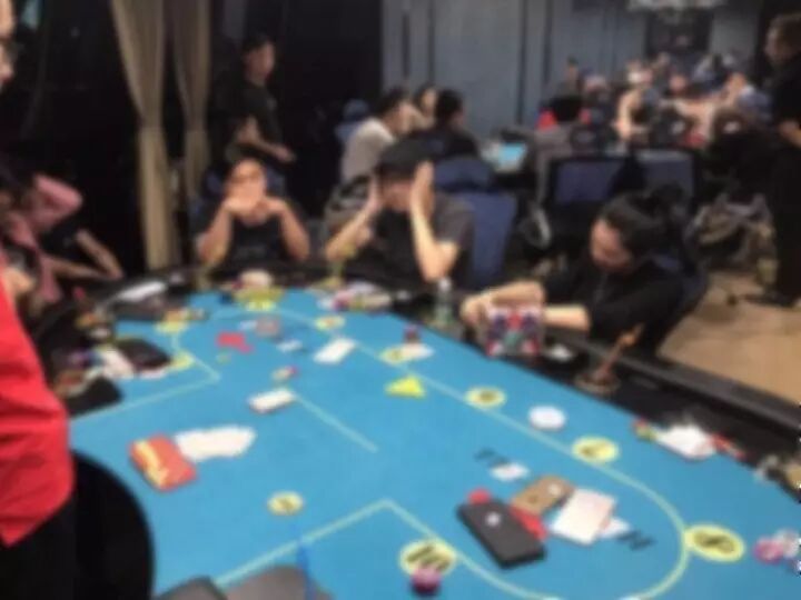 义乌破获德州扑克赌博案 俱乐部一周涉案20多万 23人被刑拘