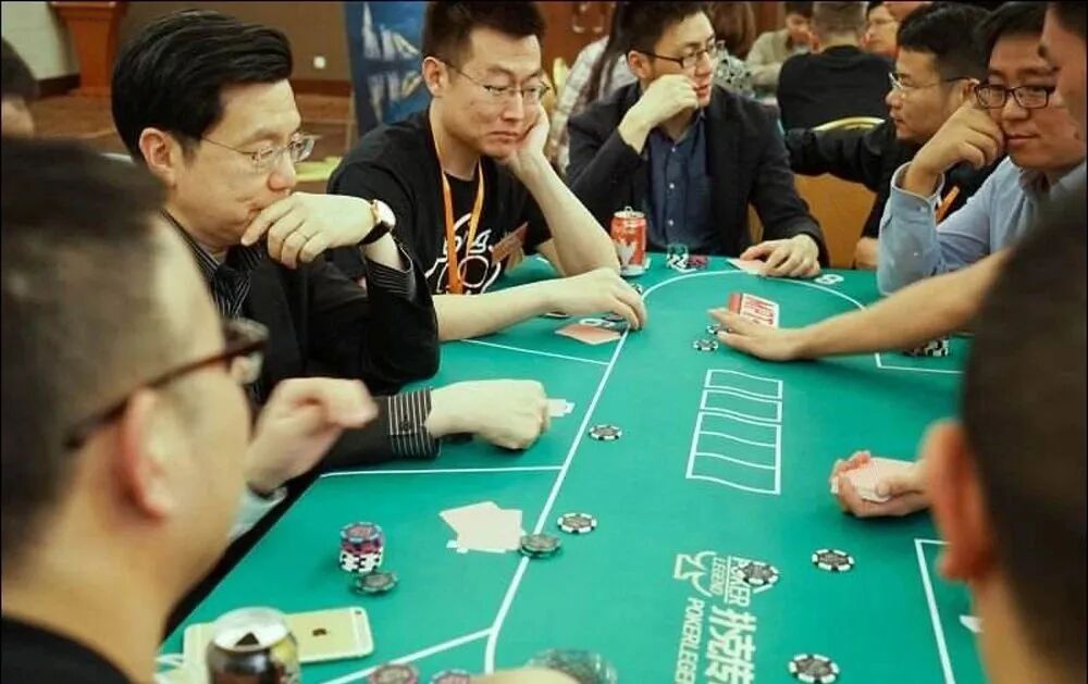 互联网大佬痴迷德州扑克 李开复排第一马云曾赢8万