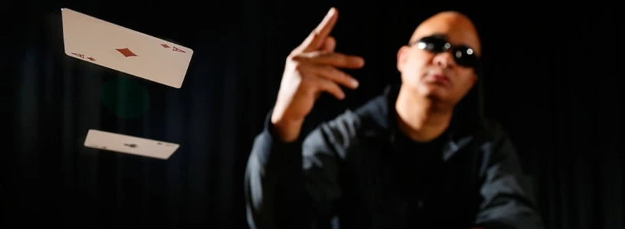 德州扑克10个小技巧：紧凶打法助你快速提升