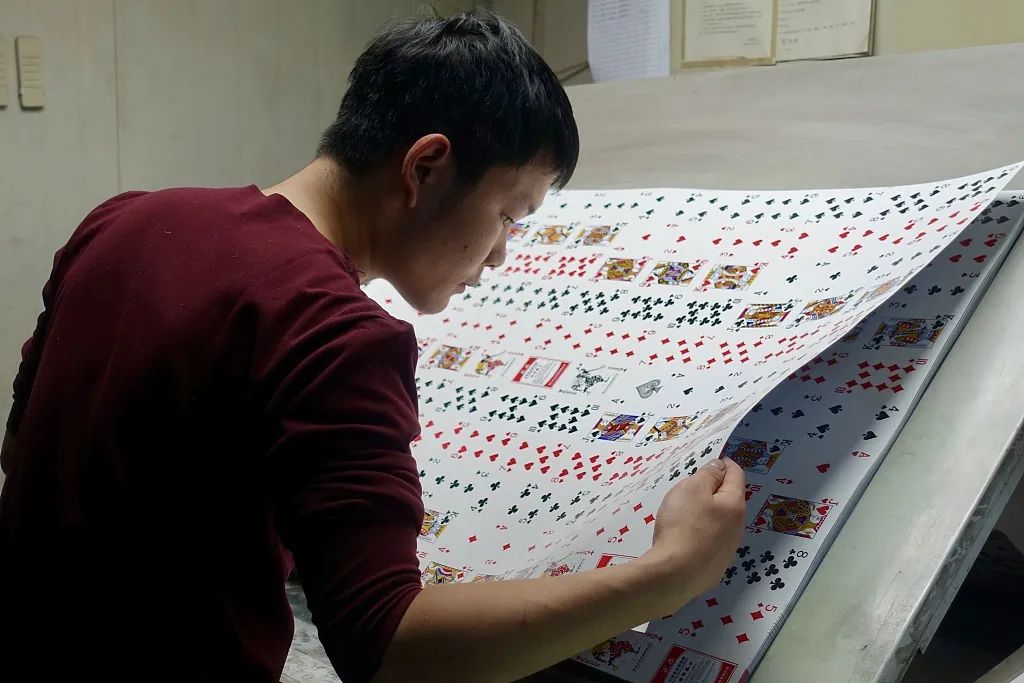 五一后掼蛋流行，德州扑克遇冷，玩法变化反映投资趋势