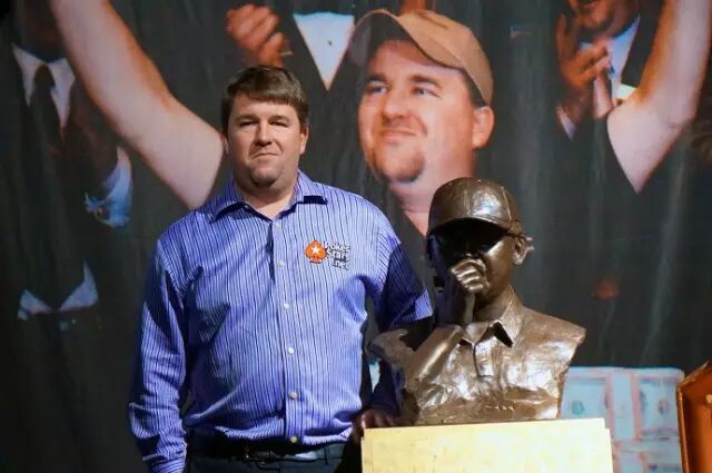 自由德州扑克想转职业？听改变扑克历史的Chris Moneymaker怎么说