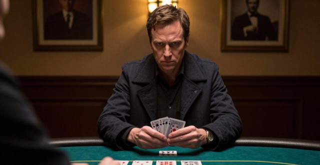 豪斯医生玩德州扑克会怎样？看他如何用诊断术读牌诈唬