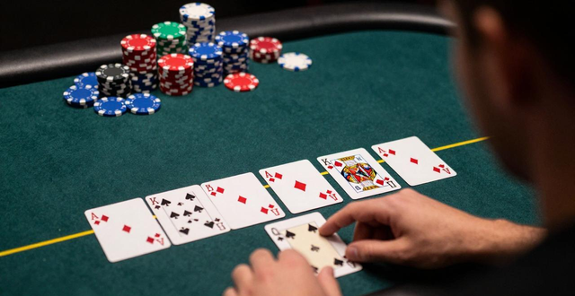 德州扑克偷盲技巧 最佳时机与起手牌选择