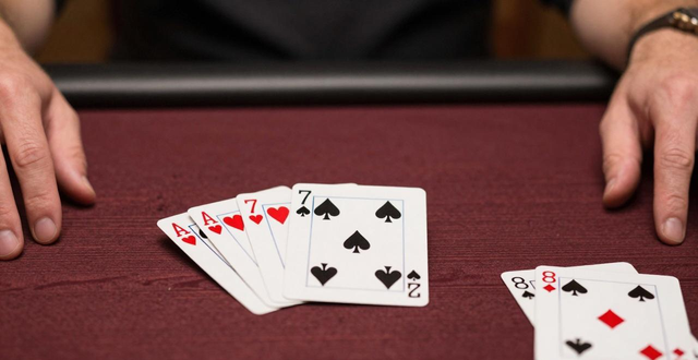 德州扑克board阅读技巧：快速读懂翻牌圈结构，转牌圈调整策略