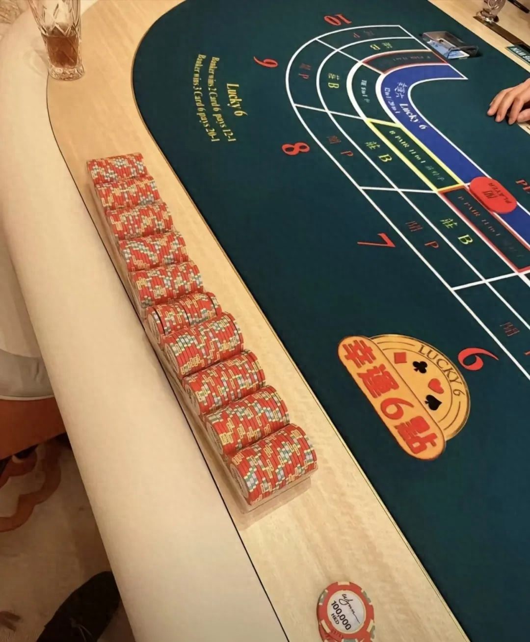 澳门德州扑克高手能长期盈利，不懂技巧的老板易输几百万