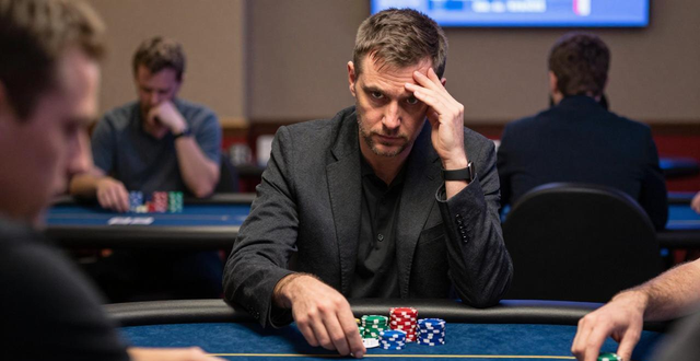 德州扑克冰刀战术详解：极端激进打法，专治紧弱玩家，底池收割利器