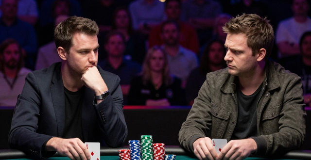 德州视频扑克比赛决赛策略：高手过招，心理博弈定胜负
