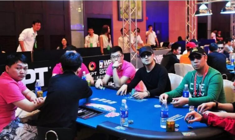 创投圈大佬靠德州扑克找合作伙伴 买卖股份机会怎么搜