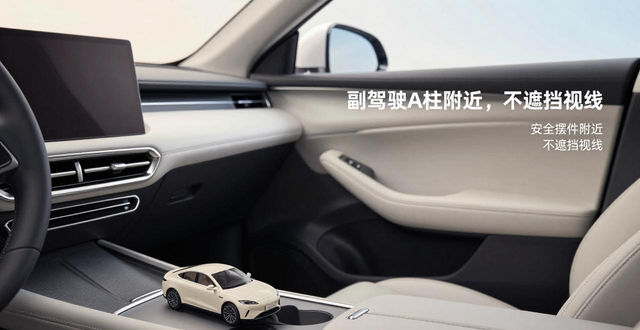 德州扑克汽车摆件怎么选 年轻车主个性新选择