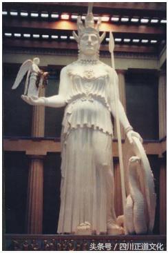 起床！扑克牌中的人物是谁？