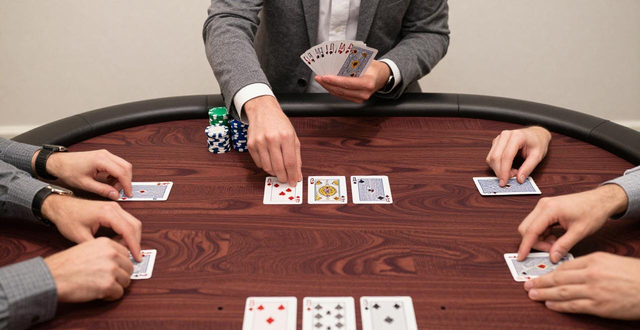 德州扑克发牌顺序一文看懂，新手也能快速上桌